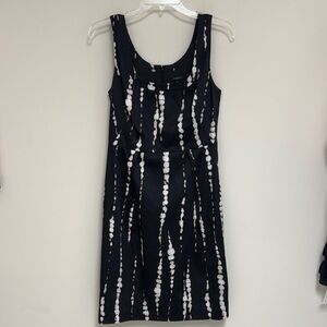 Ann Taylor Black and White Sleeveless Sheath Dress